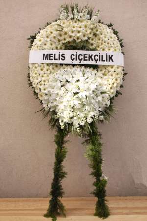 Lilyumlu Beyaz Büyük Cenaze Çelenk 2