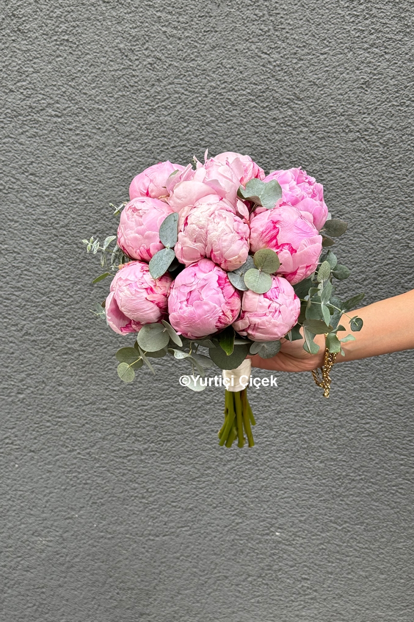 Pembe Şakayık Gelin Buketi