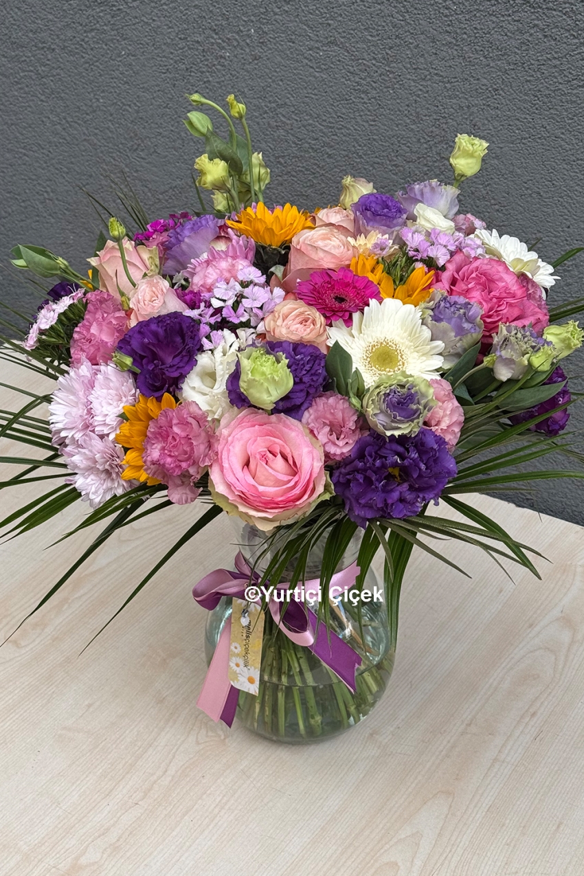 Vazoda Bahar Çiçekleri 3